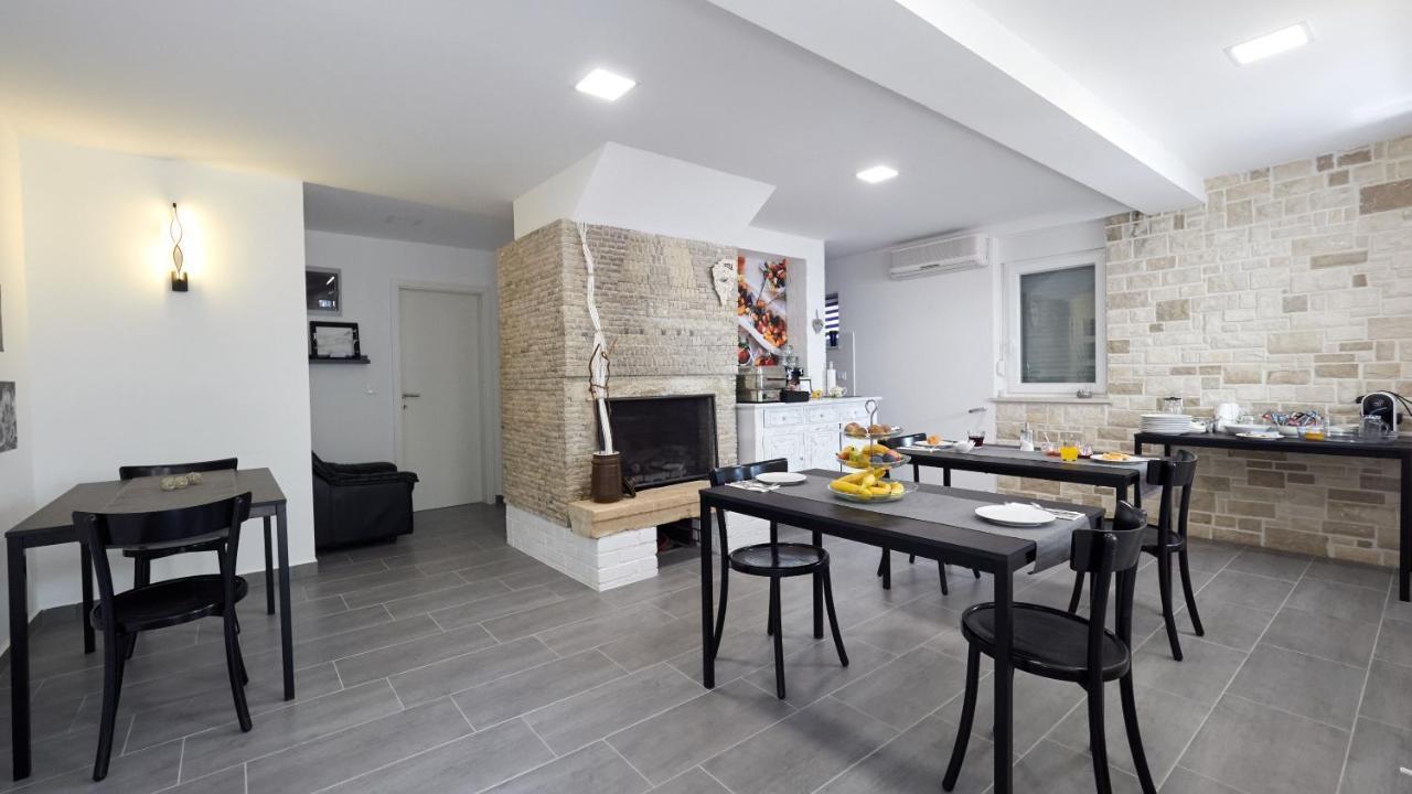 B&B Villa Vela Umag Ngoại thất bức ảnh